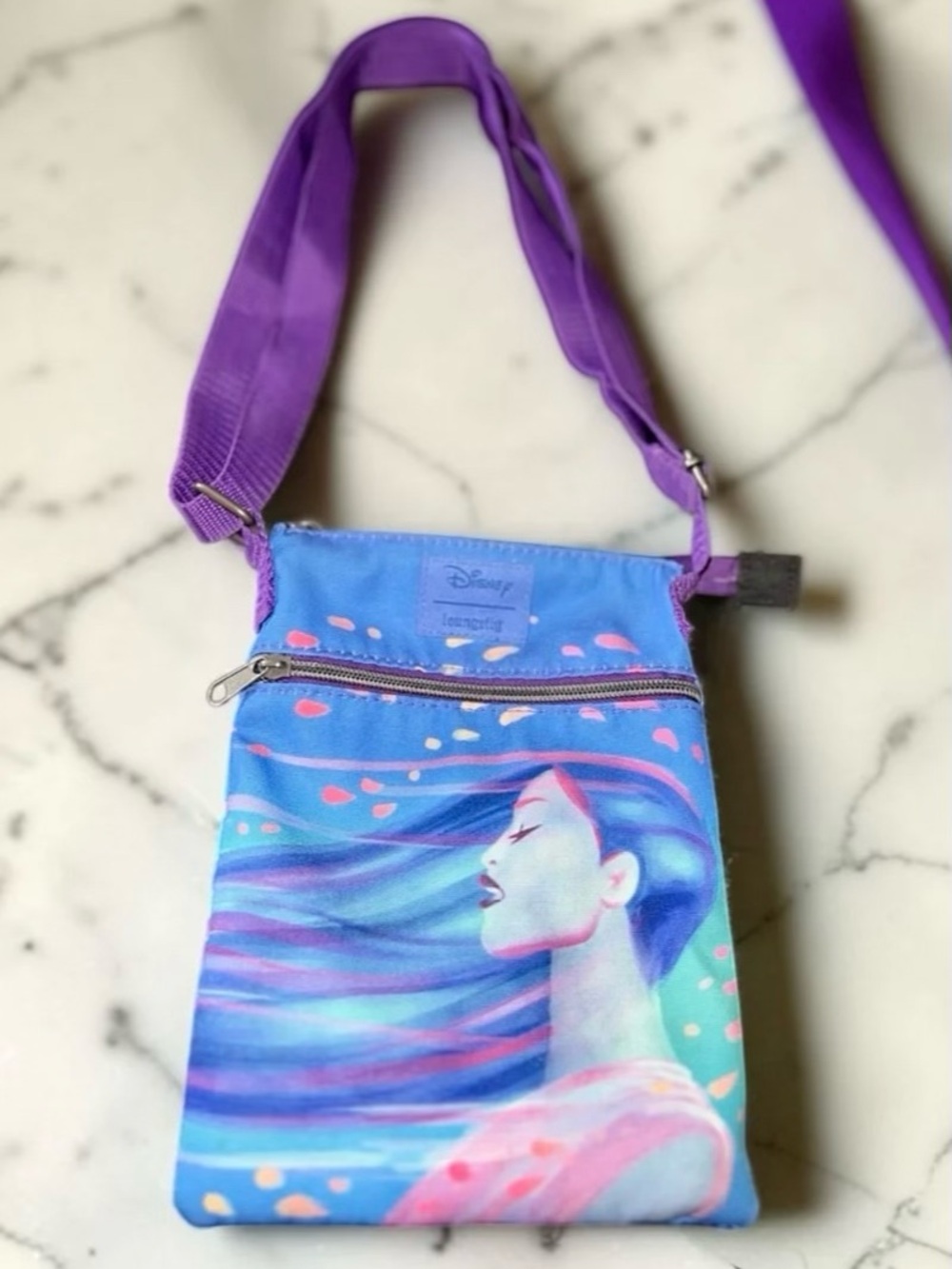 Disney x Loungefly Pocahontas Passport Crossbody Bag - Picture 4 of 8